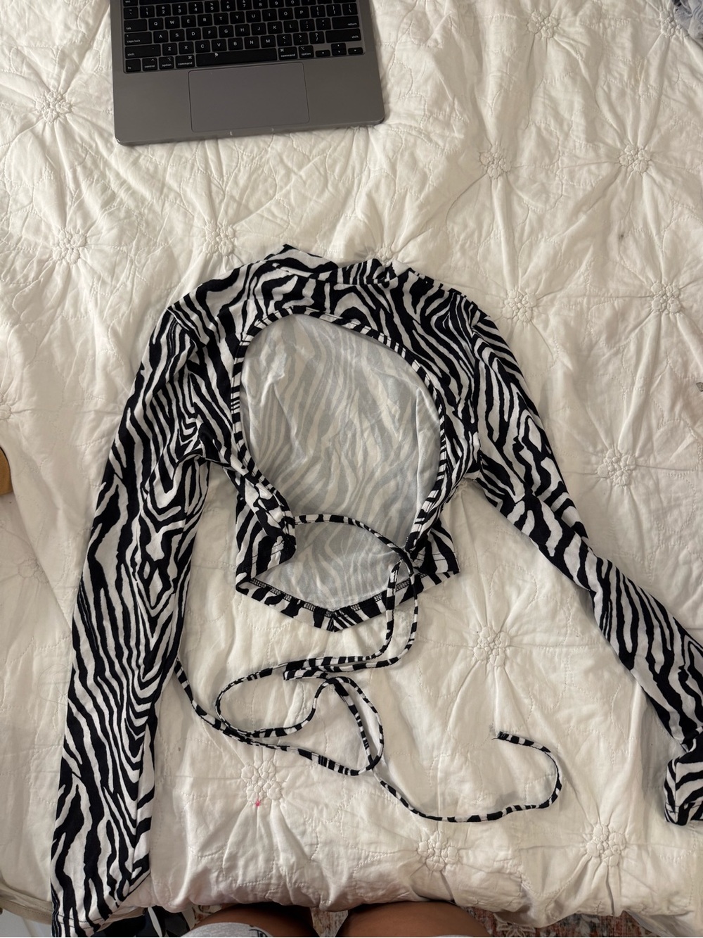 Zebra backless top